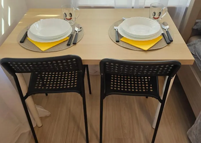 Poludnie Wroclawia Гостевой дом 3*